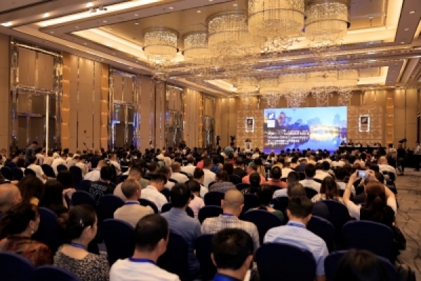 第二十六届美国阔叶木外销委员会东南亚及大中华区年会在成都隆重召开丨行业精英齐聚蓉城，绘低碳生活新蓝图